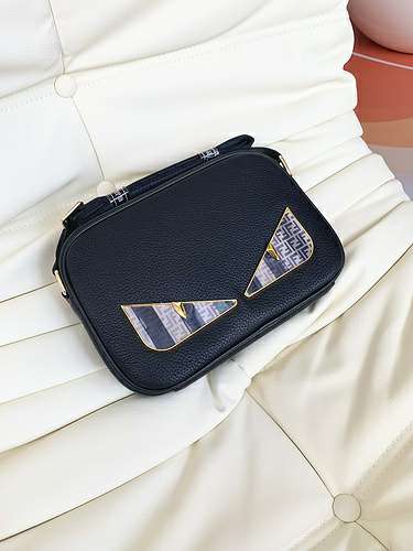 Picture of Fendi Mens Bags _SKUfw152956996fw